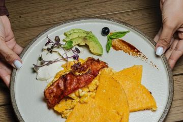 Breakfast meal