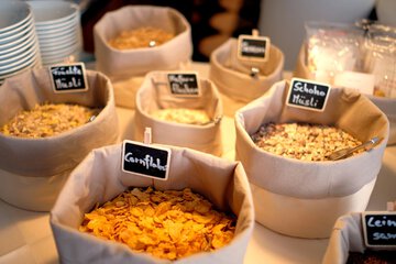 Breakfast buffet