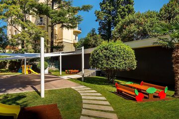 Children's play area - outdoor
