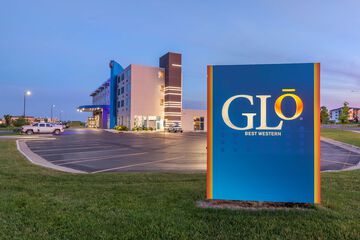 GLō Best Western Dawley Farms in Sioux Falls