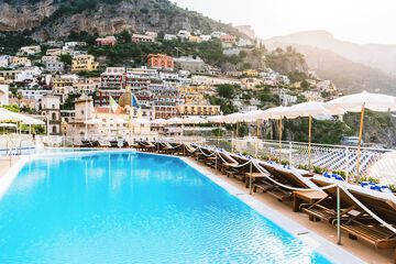 Rooftop pool
