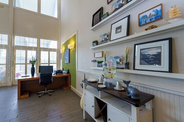 Hotel Interior 5 of 36