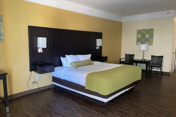 Room 44 of 69