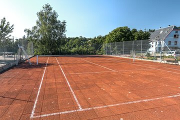 Tennis court
