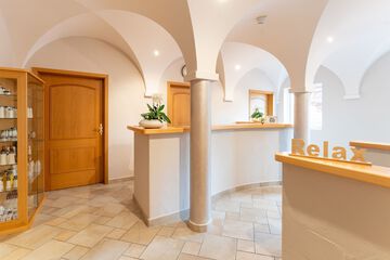 Spa reception