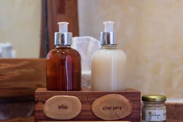Bathroom amenities