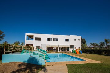 Children's play area - outdoor