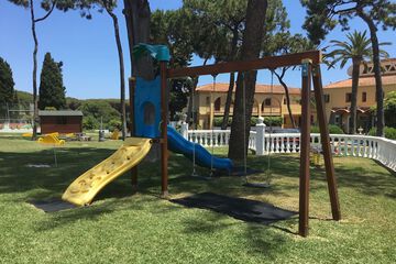 Children's play area - outdoor