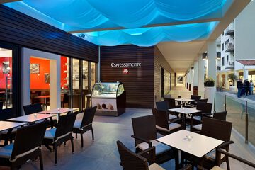 Cafe