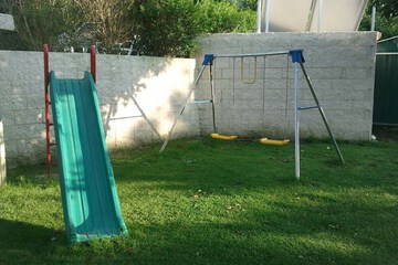Children's play area - outdoor