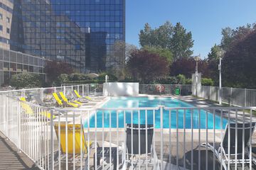 Sundeck