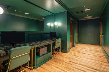 Business center