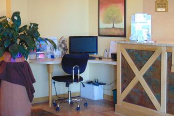 Business Center 22 of 23