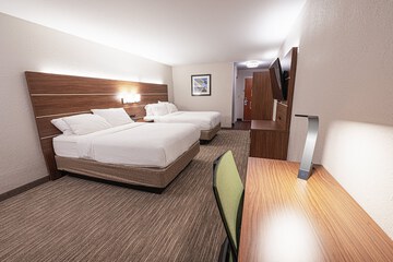 Room 17 of 33