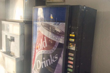 Vending machine