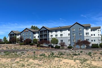 Property Grounds 45 of 45