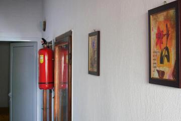 Photo 33