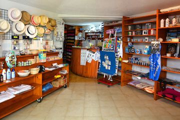 Gift shop