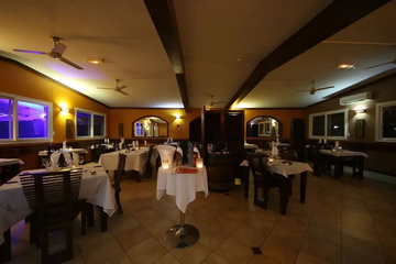 restaurant