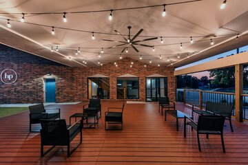 Terrace/Patio 30 of 31
