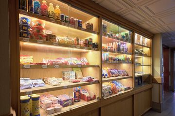 Gift shop