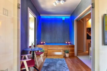 Jetted tub
