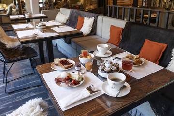 Breakfast buffet