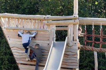 Children's play area - outdoor