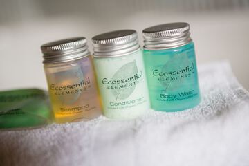 Bathroom amenities