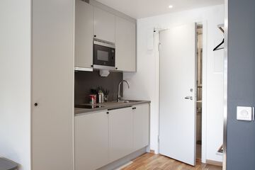 Private kitchenette