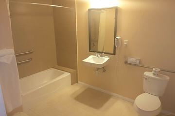 Room 46 of 64