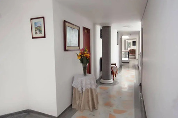 guest_rooms