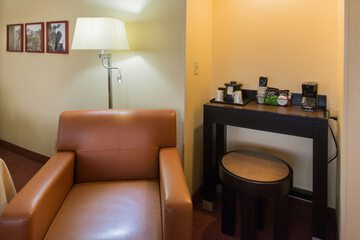 Breakfast/Coffee Service 24 of 28