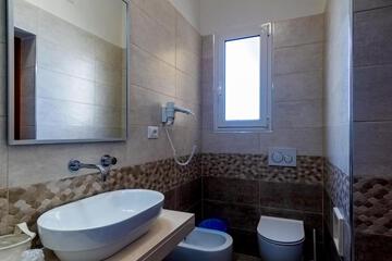 Photo 50