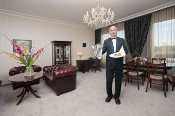 Room service - dining
