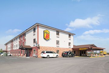Super 8 by Wyndham Spokane / West