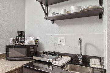 Private kitchenette