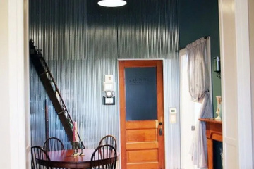 hotel_rooms