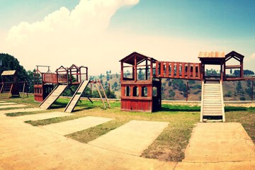 Children's play area - outdoor