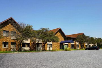 Magnuson Hotel Dixon
