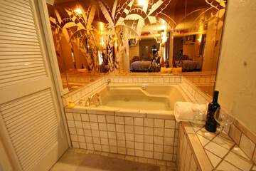 Jetted tub