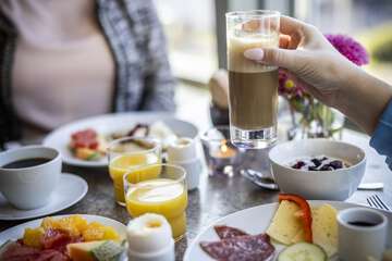 Breakfast meal
