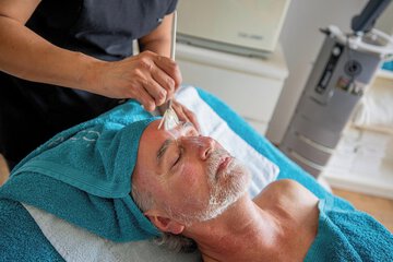 Facial