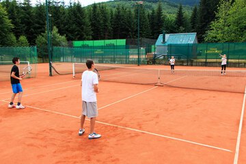 Tennis court