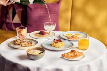 Breakfast meal
