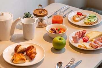 Breakfast area
