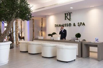 Spa reception