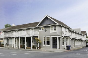 El Dorado Hotel