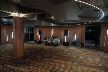 Reception hall