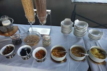 Breakfast meal